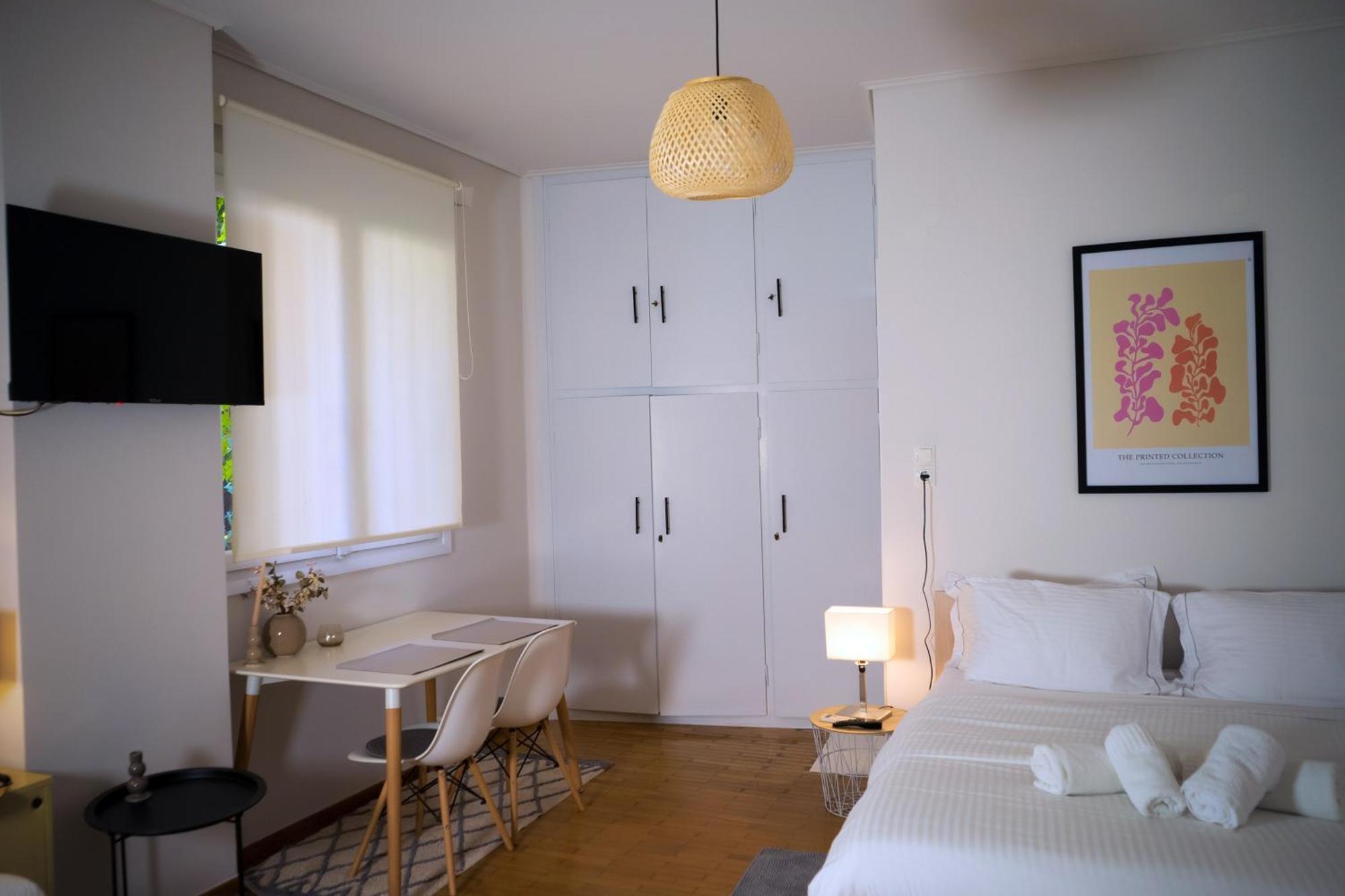 Beautiful Downtown Studio! Ioannina Luaran gambar